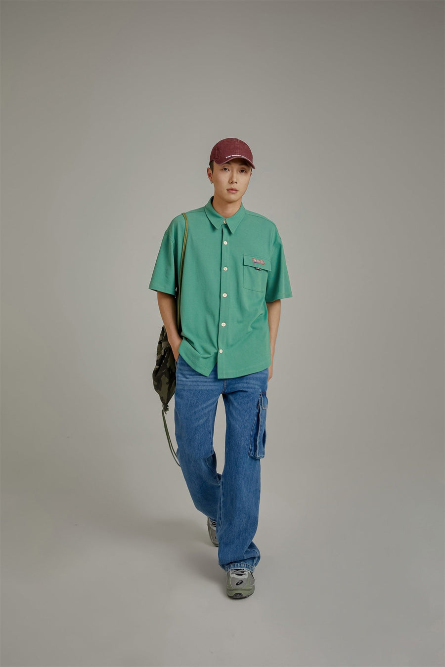 CHUU Embroidered Pocket Shirt